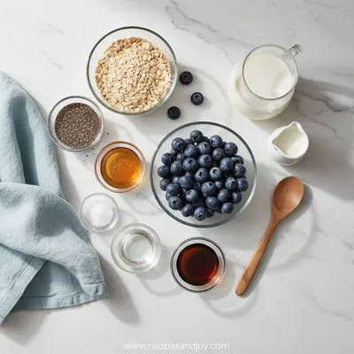 Blueberry Chia Overnight Oats - cooking process