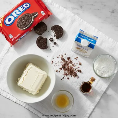 Oreo No-Bake Cheesecake Cups - cooking process